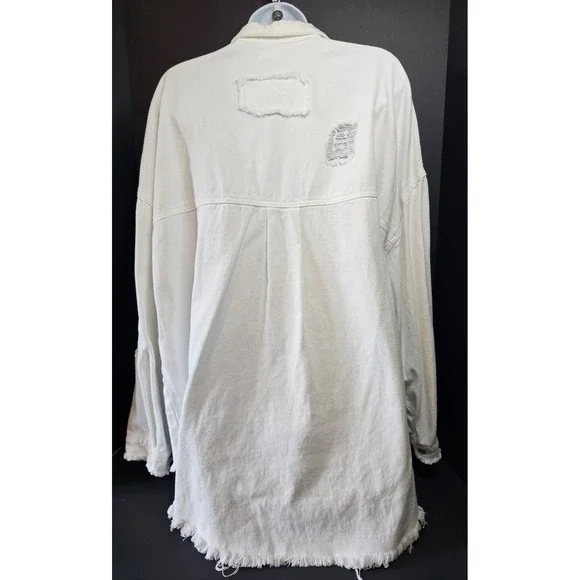 POL Distressed Fringe Hem Denim Shirt Jacket Long Sleeve Button Up White SZ L - Picture 5 of 11